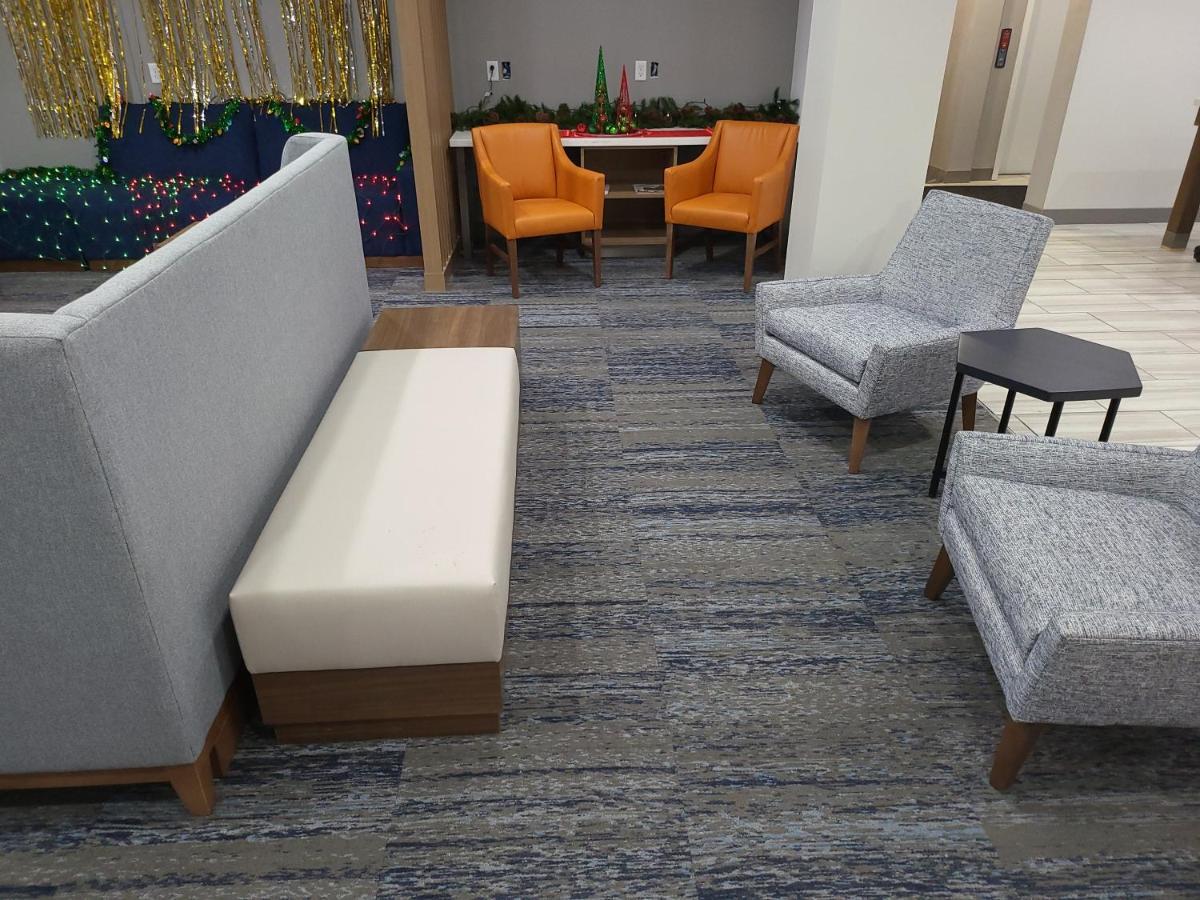 Holiday Inn Express Hotel & Suites Tipp City By Ihg Kültér fotó