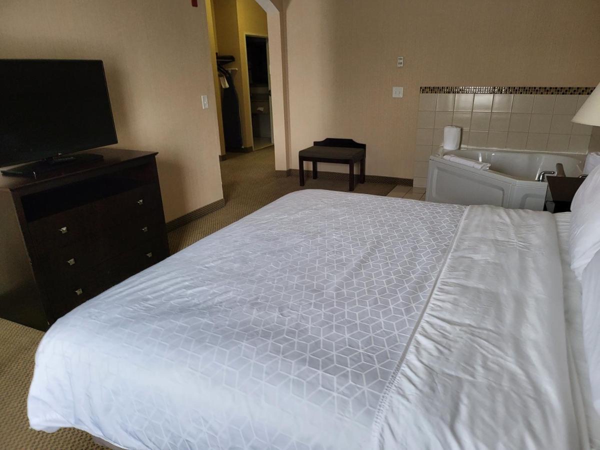Holiday Inn Express Hotel & Suites Tipp City By Ihg Kültér fotó