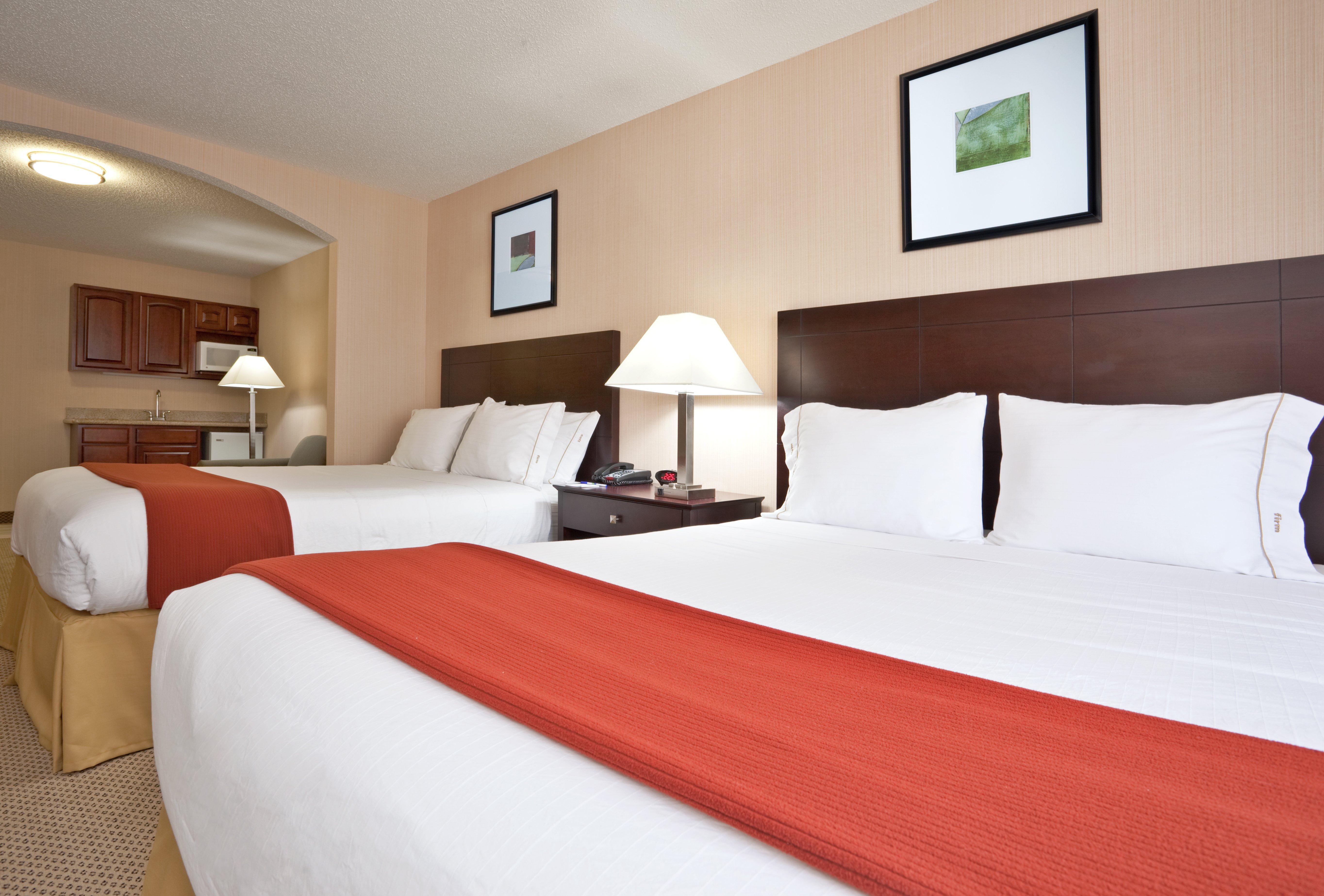 Holiday Inn Express Hotel & Suites Tipp City By Ihg Kültér fotó